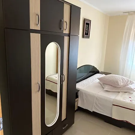 Vila Mesalina Homestay *